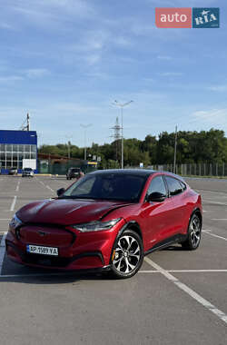 Внедорожник / Кроссовер Ford Mustang Mach-E 2021 в 