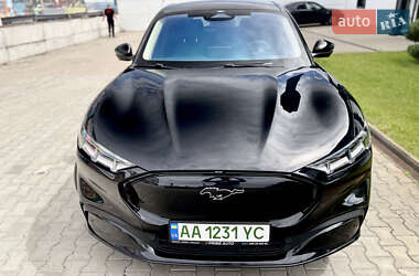 Позашляховик / Кросовер Ford Mustang Mach-E 2021 в 