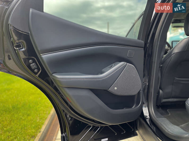 Внедорожник / Кроссовер Ford Mustang Mach-E 2021 в Киеве фото 37 Внедорожник / Кроссовер Ford Mustang Mach-E 2021 в Киеве