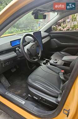 Внедорожник / Кроссовер Ford Mustang Mach-E 2022 в 