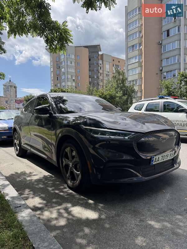 Ford Mustang Mach-E 2022