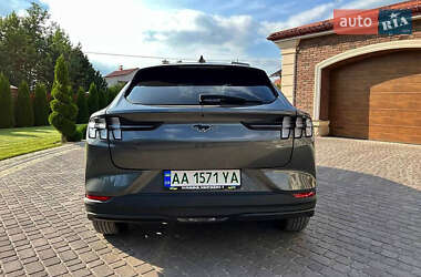 Внедорожник / Кроссовер Ford Mustang Mach-E 2021 в 