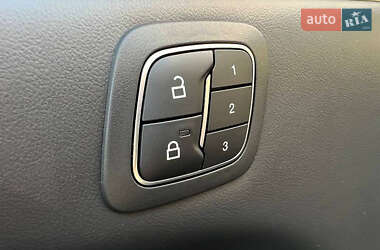 Внедорожник / Кроссовер Ford Mustang Mach-E 2021 в Киеве