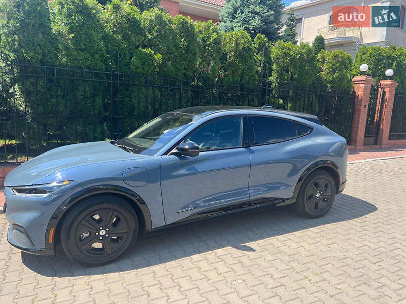 Внедорожник / Кроссовер Ford Mustang Mach-E 2023 в Одессе