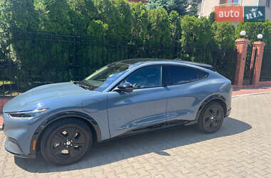 Позашляховик / Кросовер Ford Mustang Mach-E 2023 в 