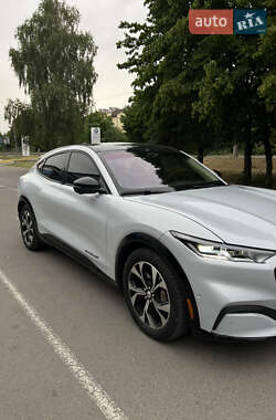 Внедорожник / Кроссовер Ford Mustang Mach-E 2021 в 