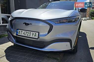 Позашляховик / Кросовер Ford Mustang Mach-E 2022 в 