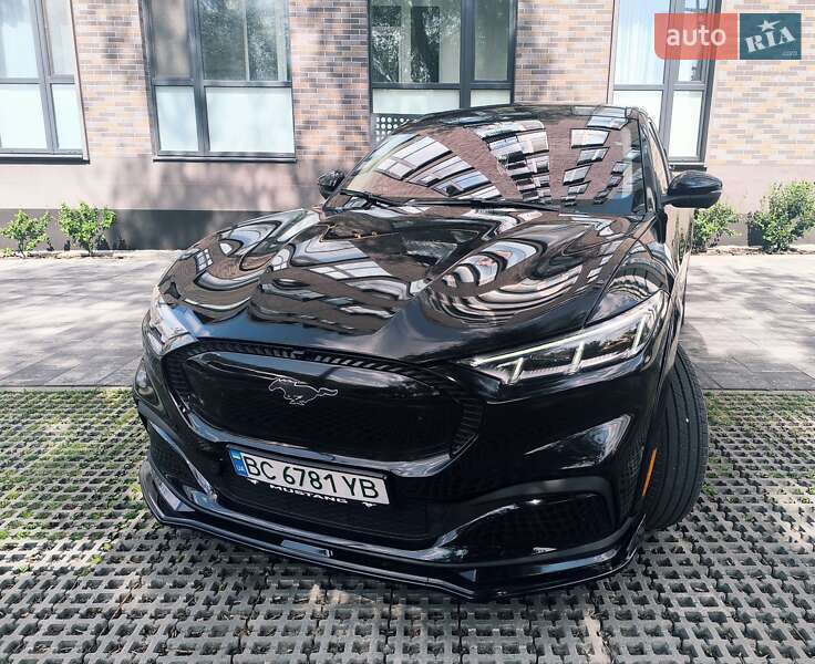 Позашляховик / Кросовер Ford Mustang Mach-E 2023 в Львові
