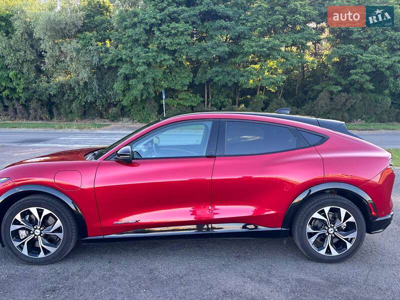 Позашляховик / Кросовер Ford Mustang Mach-E 2023 в Львові