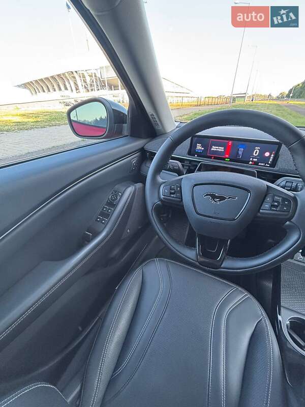 Позашляховик / Кросовер Ford Mustang Mach-E 2023 в Львові