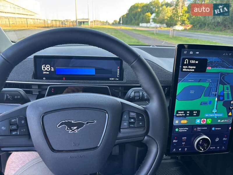 Позашляховик / Кросовер Ford Mustang Mach-E 2023 в Львові