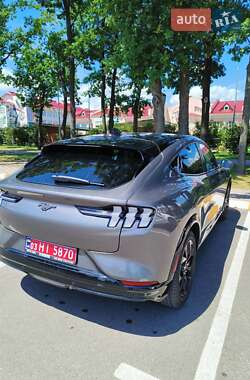Позашляховик / Кросовер Ford Mustang Mach-E 2023 в 