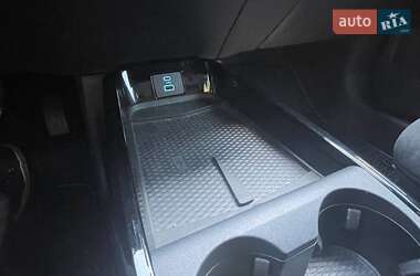 Позашляховик / Кросовер Ford Mustang Mach-E 2023 в 