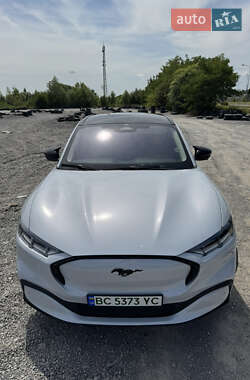 Позашляховик / Кросовер Ford Mustang Mach-E 2023 в 