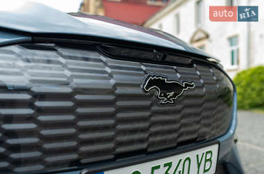 Внедорожник / Кроссовер Ford Mustang Mach-E 2022 в 