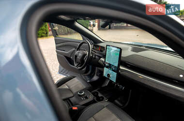 Внедорожник / Кроссовер Ford Mustang Mach-E 2022 в 
