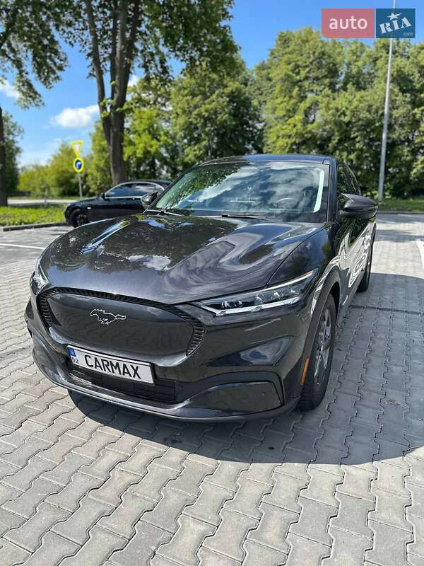 Позашляховик / Кросовер Ford Mustang Mach-E 2022 в 