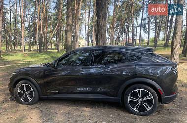 Позашляховик / Кросовер Ford Mustang Mach-E 2022 в 