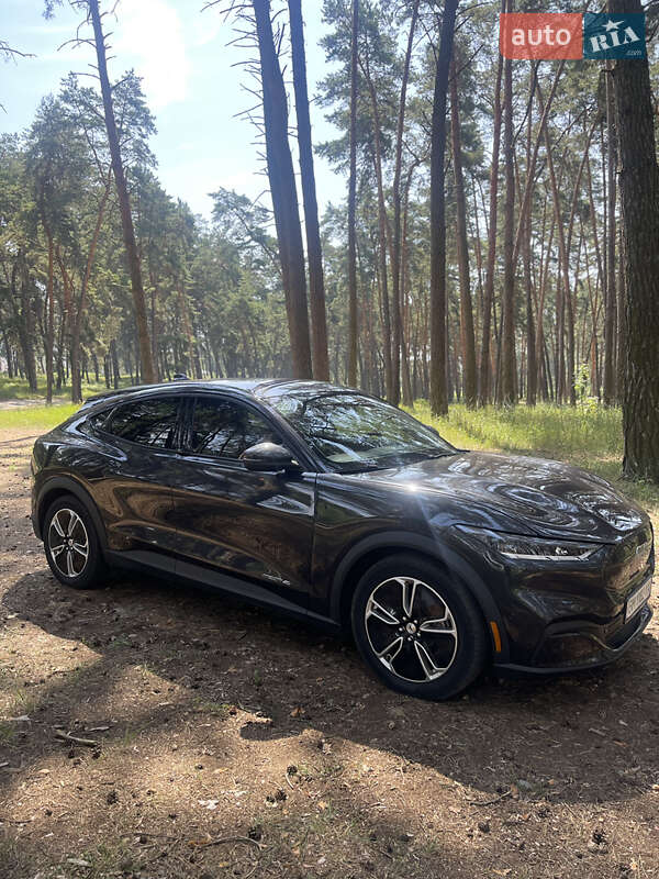 Позашляховик / Кросовер Ford Mustang Mach-E 2022 в Сумах