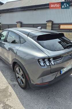 Внедорожник / Кроссовер Ford Mustang Mach-E 2021 в 