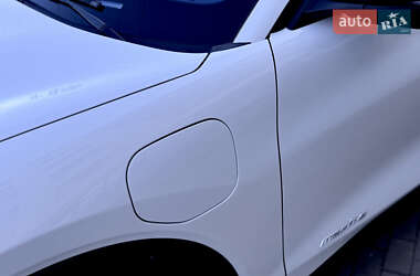 Внедорожник / Кроссовер Ford Mustang Mach-E 2021 в 