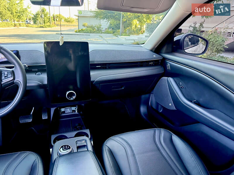 Внедорожник / Кроссовер Ford Mustang Mach-E 2021 в Одессе