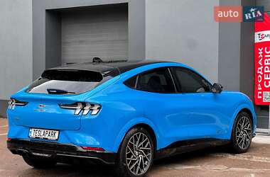 Позашляховик / Кросовер Ford Mustang Mach-E 2022 в 