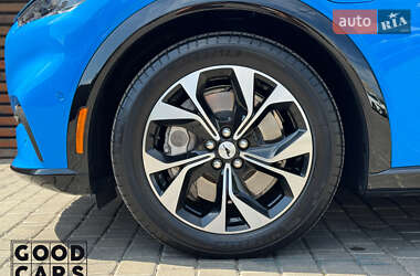 Внедорожник / Кроссовер Ford Mustang Mach-E 2022 в 