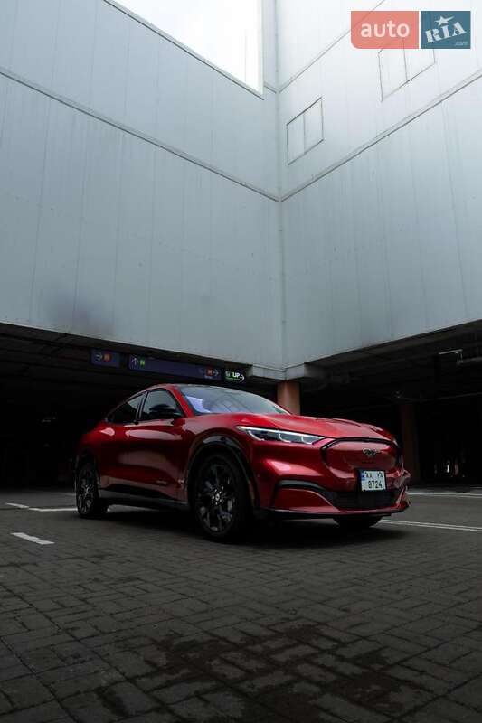 Позашляховик / Кросовер Ford Mustang Mach-E 2021 в Києві фото 9 Позашляховик / Кросовер Ford Mustang Mach-E 2021 в Києві