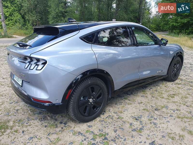 Внедорожник / Кроссовер Ford Mustang Mach-E 2022 в Киеве фото 3 Внедорожник / Кроссовер Ford Mustang Mach-E 2022 в Киеве