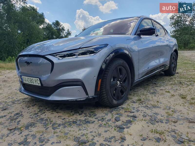 Ford Mustang Mach-E 2022