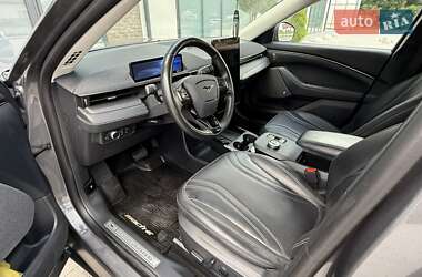Внедорожник / Кроссовер Ford Mustang Mach-E 2021 в 