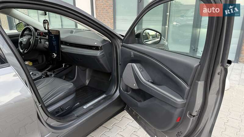 Внедорожник / Кроссовер Ford Mustang Mach-E 2021 в Тернополе фото 35 Внедорожник / Кроссовер Ford Mustang Mach-E 2021 в Тернополе