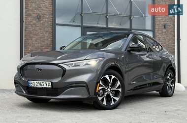 Внедорожник / Кроссовер Ford Mustang Mach-E 2021 в 