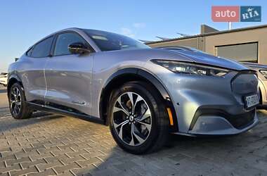 Внедорожник / Кроссовер Ford Mustang Mach-E 2022 в 