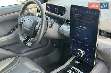 Внедорожник / Кроссовер Ford Mustang Mach-E 2022 в 