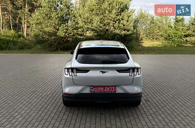 Внедорожник / Кроссовер Ford Mustang Mach-E 2021 в 