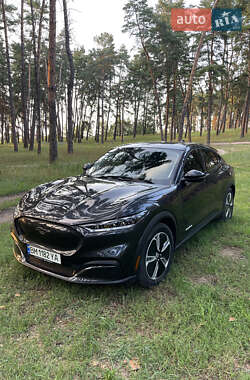 Внедорожник / Кроссовер Ford Mustang Mach-E 2022 в 