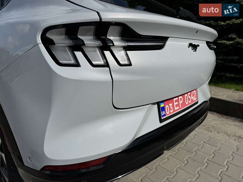 Внедорожник / Кроссовер Ford Mustang Mach-E 2023 в Луцке