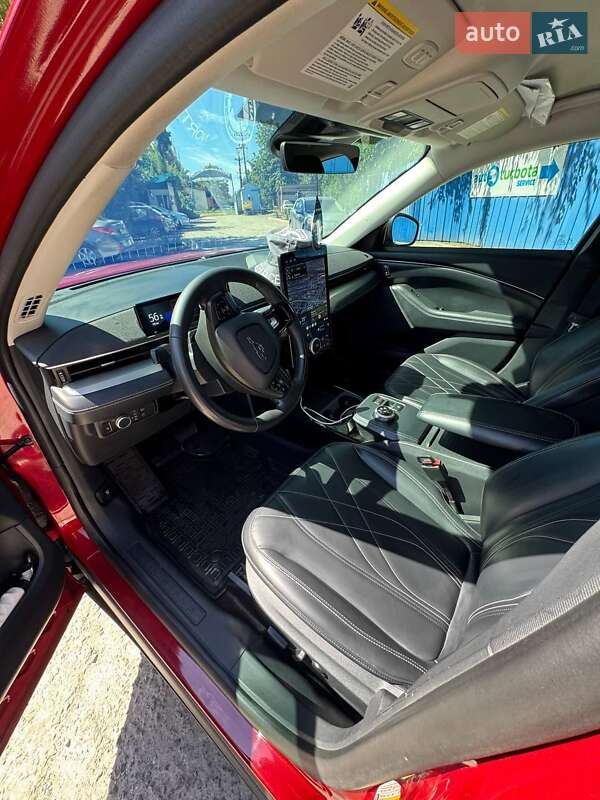 Позашляховик / Кросовер Ford Mustang Mach-E 2021 в Дніпрі