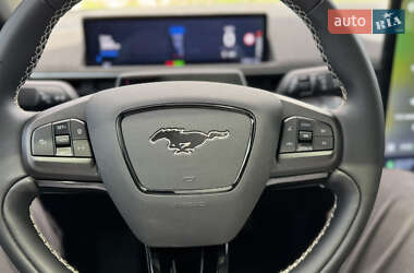 Внедорожник / Кроссовер Ford Mustang Mach-E 2024 в 