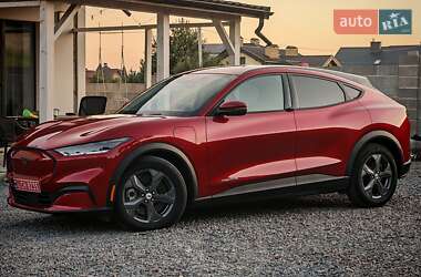 Внедорожник / Кроссовер Ford Mustang Mach-E 2021 в 
