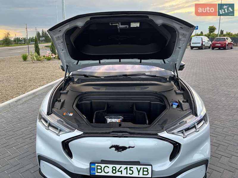Внедорожник / Кроссовер Ford Mustang Mach-E 2021 в Львове