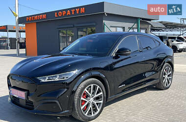 Внедорожник / Кроссовер Ford Mustang Mach-E 2022 в 
