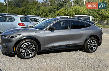 Внедорожник / Кроссовер Ford Mustang Mach-E 2021 в 