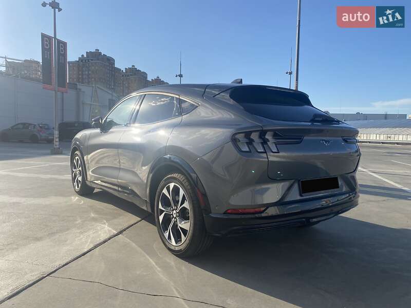 Позашляховик / Кросовер Ford Mustang Mach-E 2023 в Києві