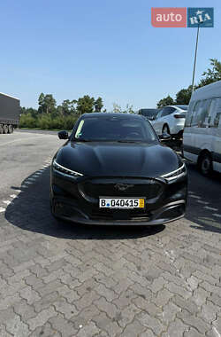 Внедорожник / Кроссовер Ford Mustang Mach-E 2022 в 