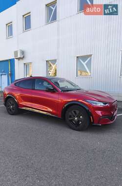 Внедорожник / Кроссовер Ford Mustang Mach-E 2022 в 