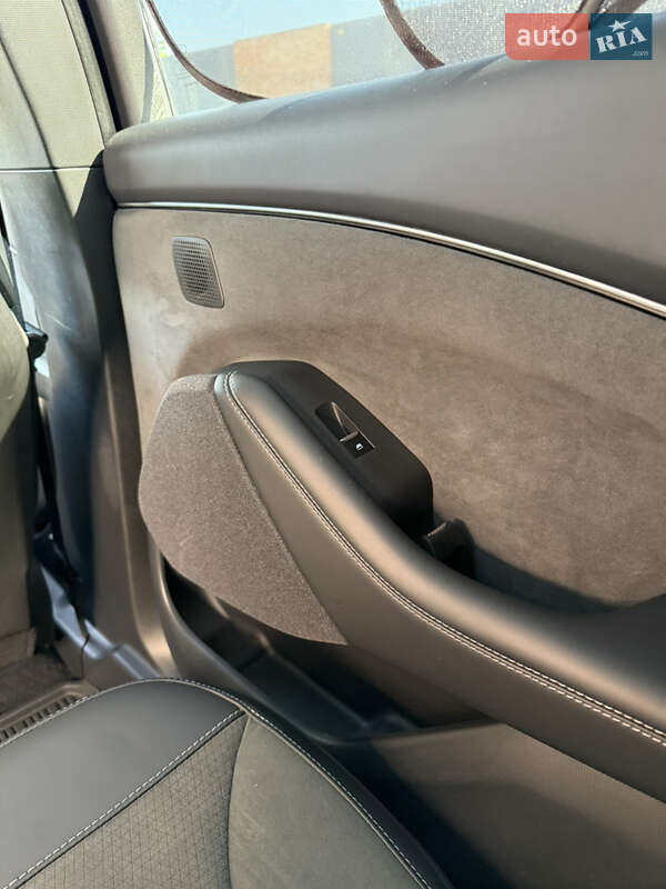 Внедорожник / Кроссовер Ford Mustang Mach-E 2023 в Хмельницком фото 65 Внедорожник / Кроссовер Ford Mustang Mach-E 2023 в Хмельницком