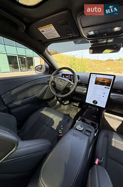 Внедорожник / Кроссовер Ford Mustang Mach-E 2023 в Хмельницком